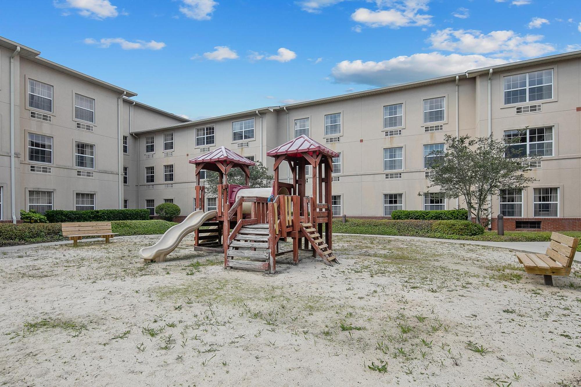 The Landmark Inn Fort Bragg Exterior photo