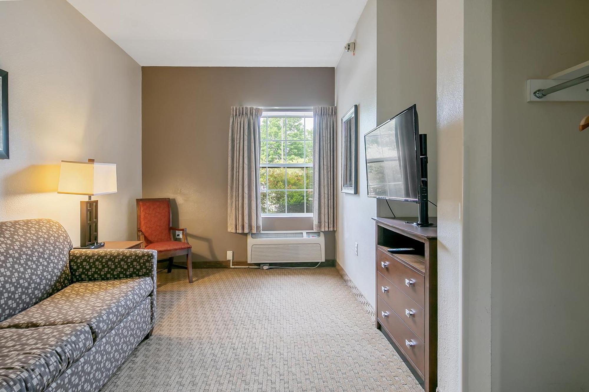 The Landmark Inn Fort Bragg Room photo